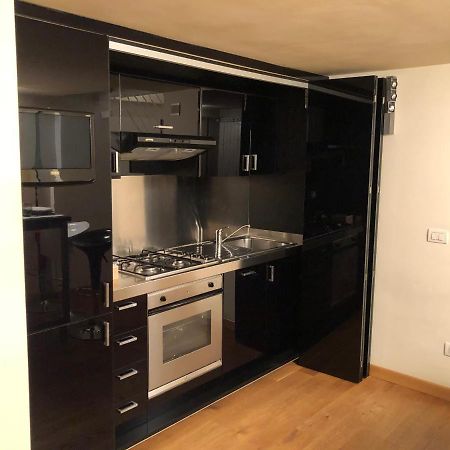 La Casina In Burlamacchi Milan Luaran gambar