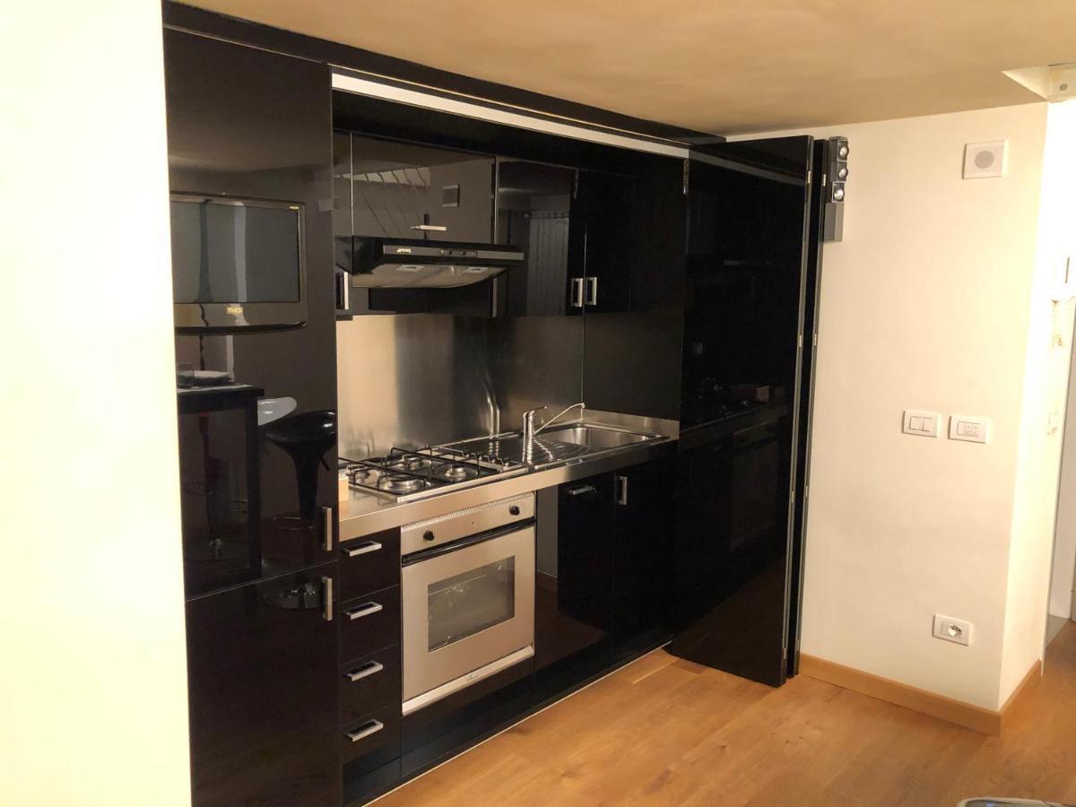 La Casina In Burlamacchi Milan Luaran gambar